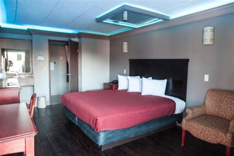 americas best value inn suites|Rooms and Suite Accommodations .